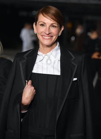 Julia Roberts shares rare photo of her twins in honor。